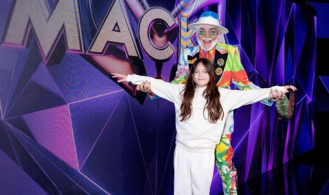 Шоу маска 2 финал. Ведущий шоу маска. Ведущий шоу маска на стс 2022. Киркоров в шоу маска 2022. Победитель шоу маска 2022 ильдар абдразаков.