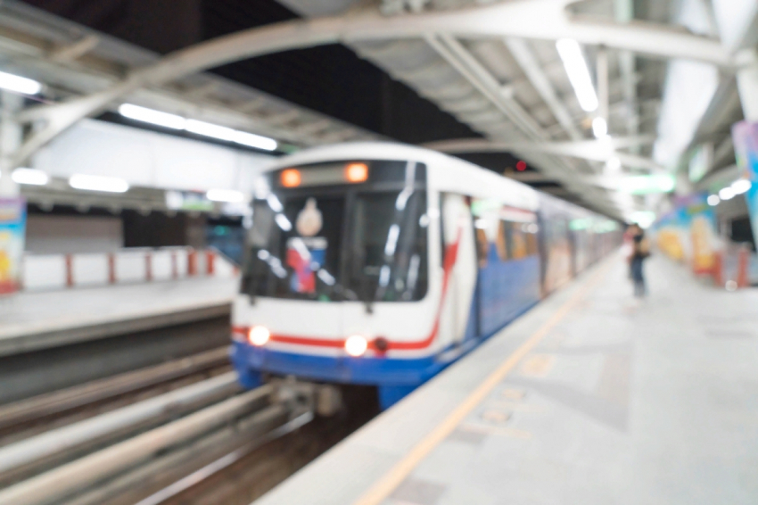 Пассажиры жалуются на столпотворение на серой ветке московского метро