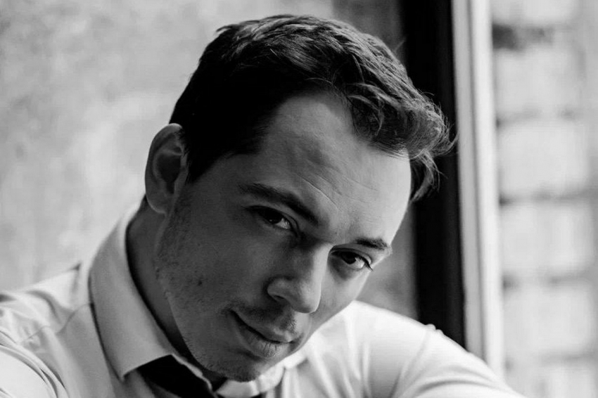 Певец Родион Газманов подал иск из-за недостоверного заголовка СМИ о его семье