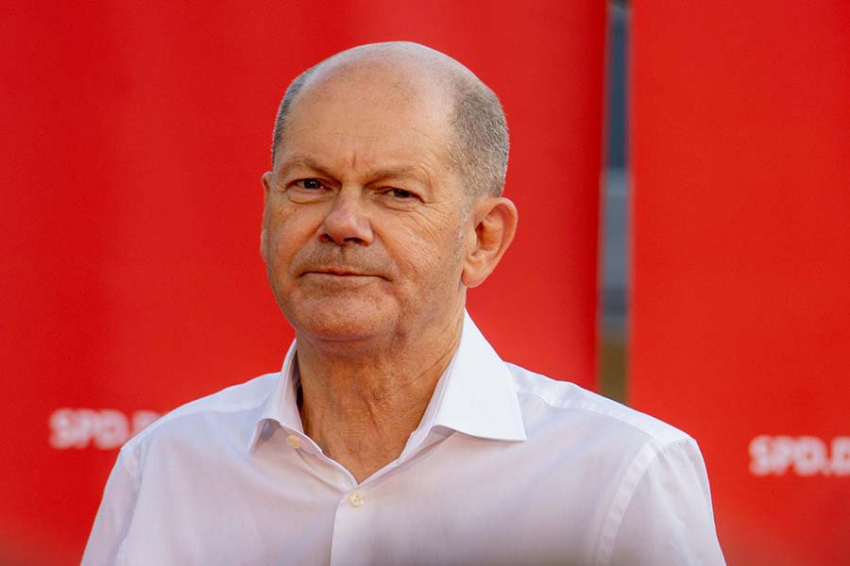 Китай поставил канцлера Шольца в подчиненное положение