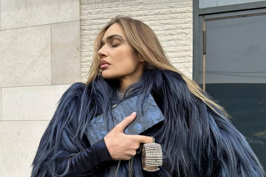 Телеведущая Алёна Водонаева снялась в сексуальном купальнике