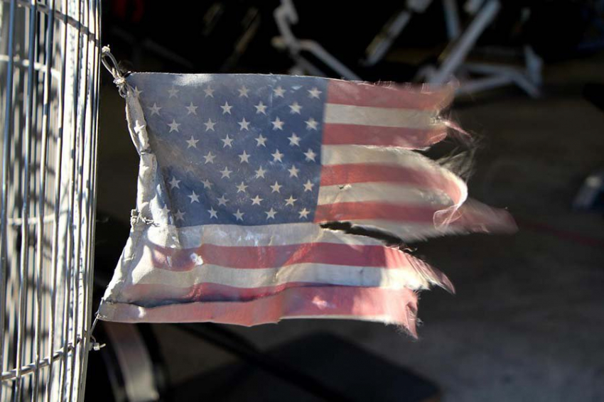 Оговорка президента Байдена подставила Соединенные Штаты