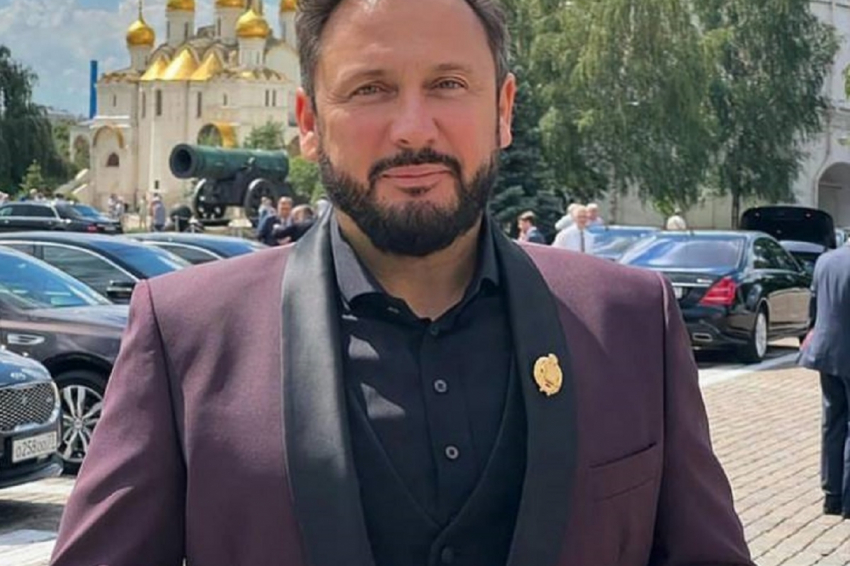 Михайлов поставил точку в скандале с Пугачевой, назвав ее «великим человеком»