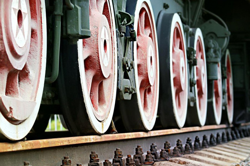 Локомотив «Запад» на деле оказался отстающим паровозом