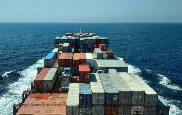 В США хотят ввести всеобъемлющее эмбарго на торговлю с Россией