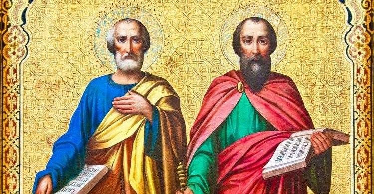Народно-христианский праздник 12 июля 2024 года: традиции, приметы и запреты этого дня