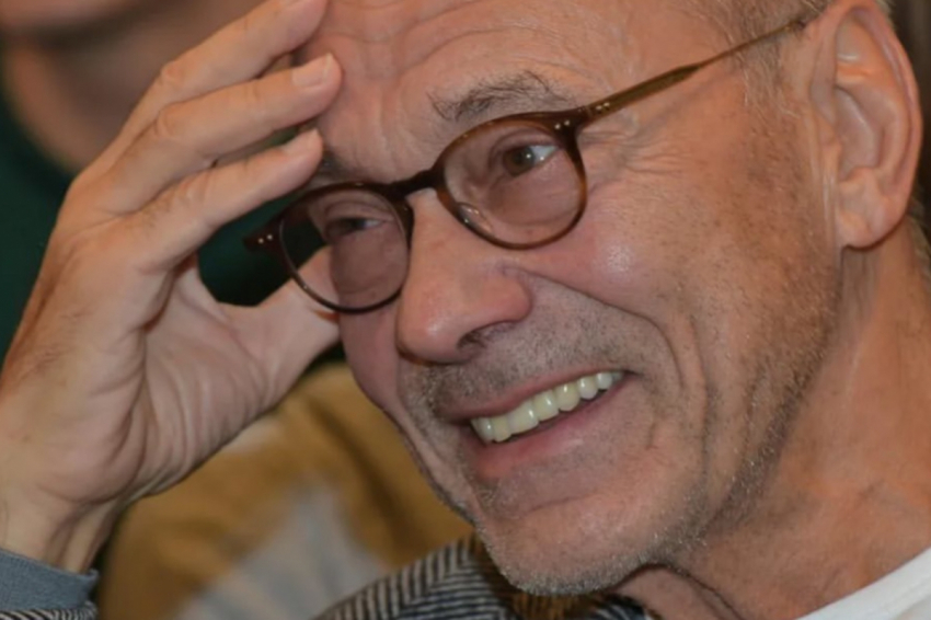 Кончаловский потребовал от Смирнова извинений