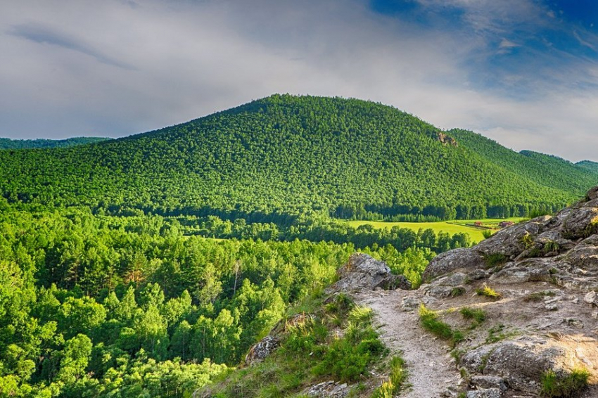 Загадочная Арктика: исследование самовзрывающихся холмов