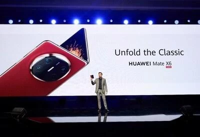 Huawei открывает новую эру совершенства складных устройств презентацией новых продуктов «Unfold the Classic» в Дубае