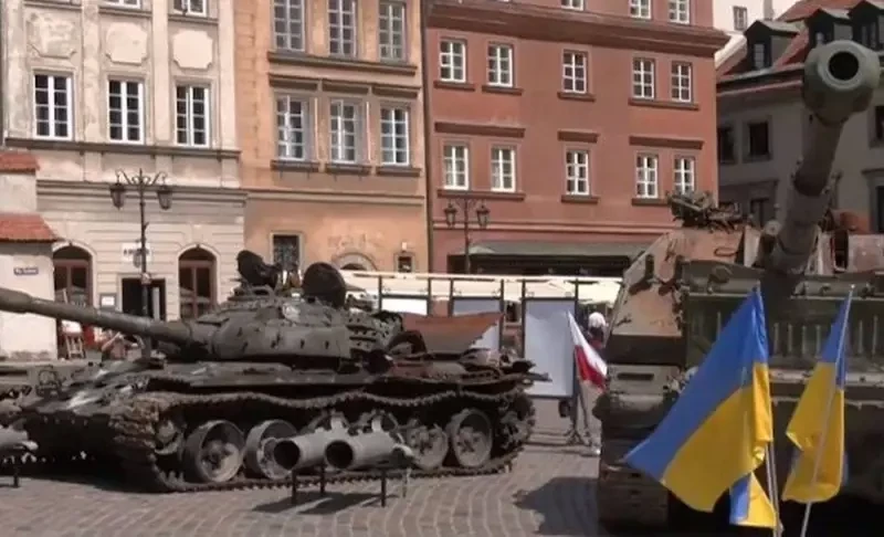 «Безответственность и глупость»: прокуратура Польши обвиняет власти страны в организации выставок военной техники с боеприпасами внутри