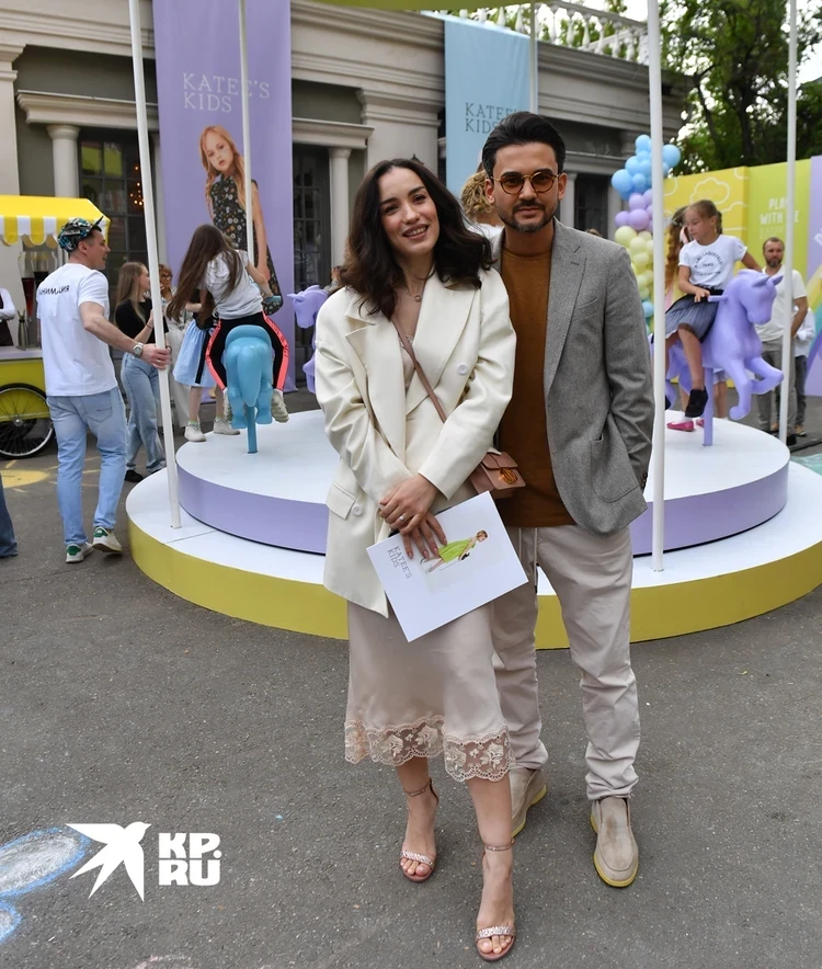 Виктория Дайнеко рассказала о своей свадьбе: певица светится от счастья