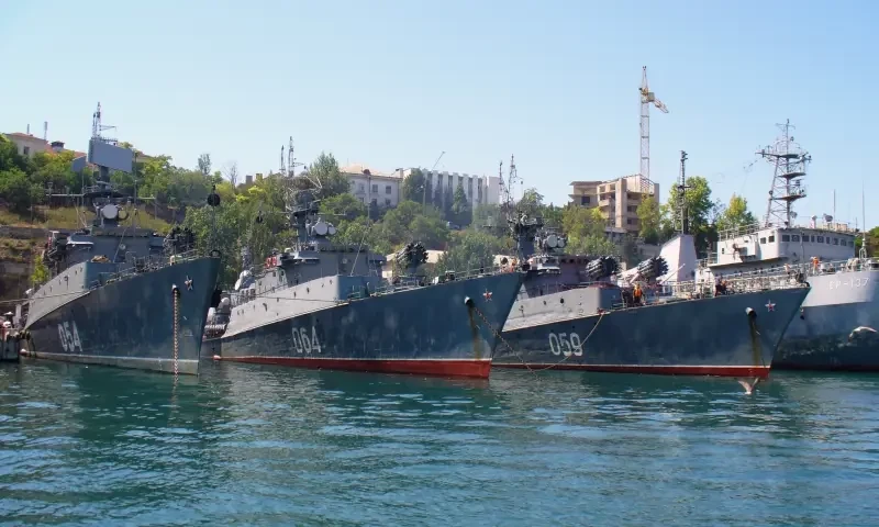 Универсальный МПК или противолодочный корвет