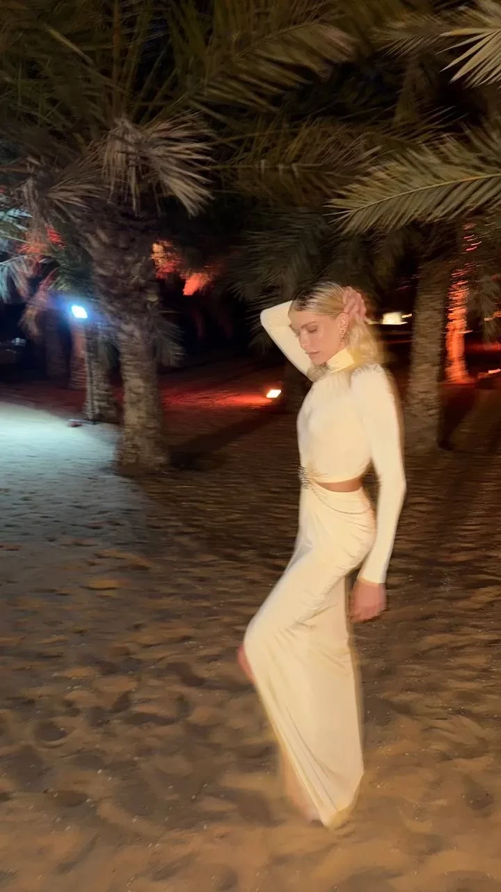 Елена Перминова и Тарас Романов посетили рейв-вечеринку в ОАЭ