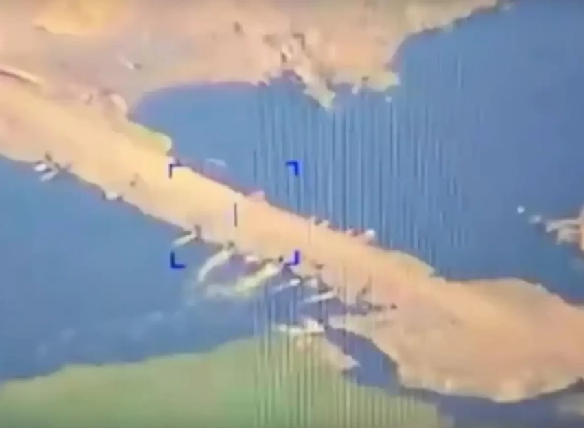 Опубликованы кадры уничтожения переправы ВСУ через Оскол на Купянском направлении