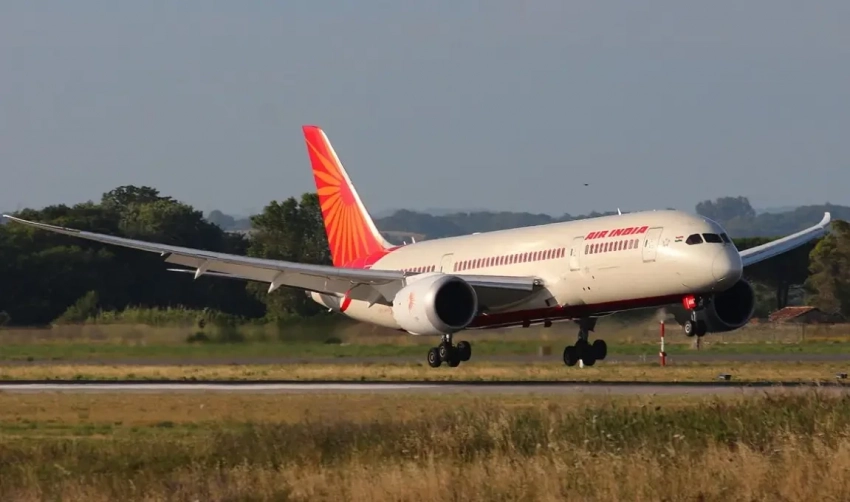 В Индии разбился авиалайнер Boeing 787 Dreamliner с 242 пассажирами на борту: первая катастрофа такого самолёта в истории компании
