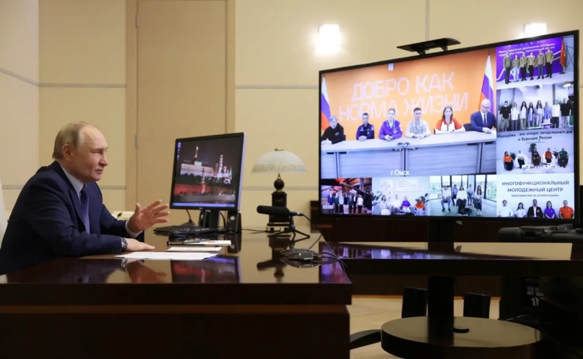 Президент заявил, что в советских студотрядах зарабатывал 1000-1500 рублей в месяц