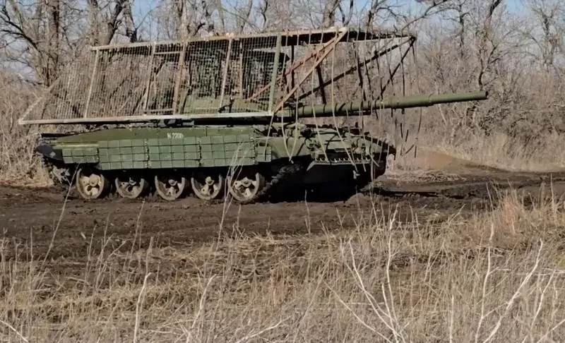 Следящая за КНДР южнокорейская разведка анонсировала крупное наступление ВС РФ на Украине: Пхеньян наращивает военную помощь России