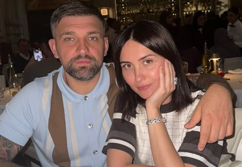 "Ты рядом, и это чистый кайф". Баста публично поздравил жену с юбилеем