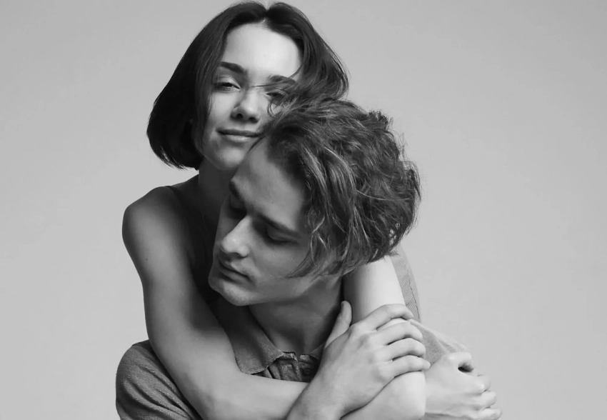 "То, что происходит между нами, — это настоящая заинтересованность друг в друге". Евгения Медведева рассказала о начале романа с танцовщиком Ильдаром Гайнутдиновым